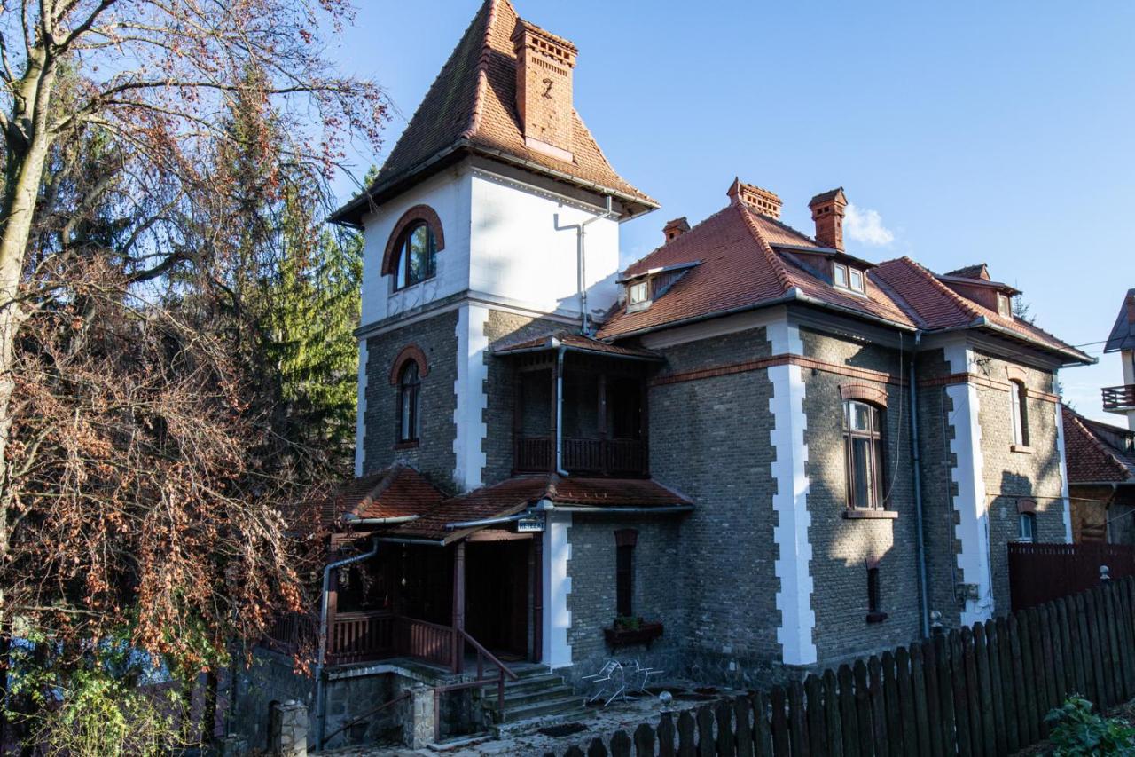 Hotel Vila Retezat Sinaia Zewnętrze zdjęcie